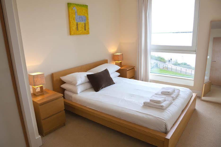 Bayview Apartments Sports Village Cardiff Free Parking & Free Wi Fi Luaran gambar